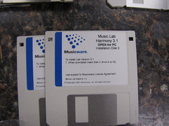 Lot (40) Vintage Musicware Software Music Lab Piano Sing 3.5″ Disks Learn How