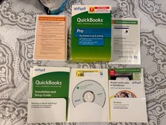 INTUIT QUICKBOOKS PRO 2012 FOR WINDOWS PC w/LICENSE & PRODUCT CODE ORIGINAL BOX