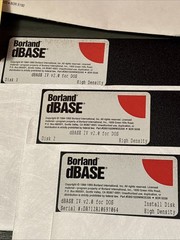 Borland ® dBase IV Version 2.0 Database – 1993 DOS For IBM PCs –