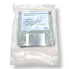 Rare Microsoft Windows 95 Interactive Demo 3.5″ Floppy Disk Vintage 1995 (2pcs.)